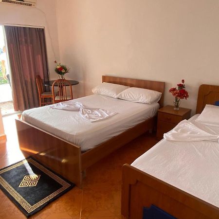 Hotel Belind Берат Екстериор снимка