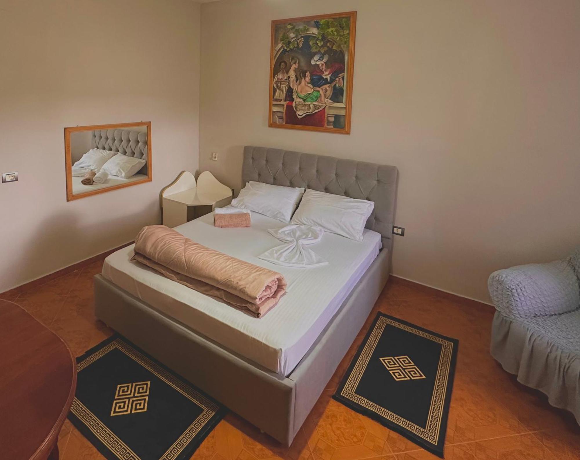 Hotel Belind Берат Екстериор снимка